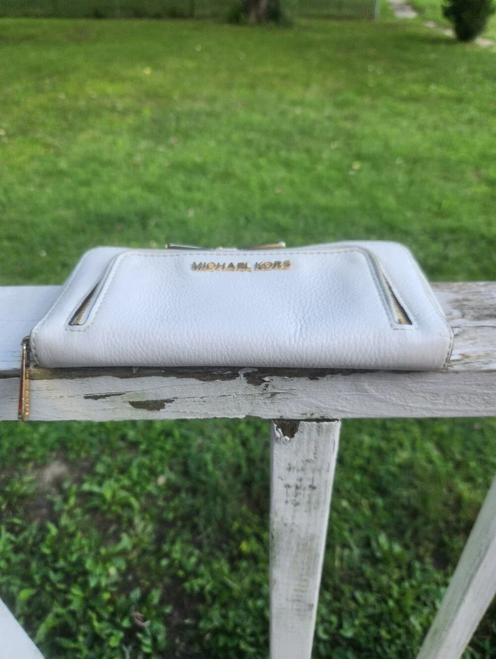 Michael Kors Double Pocket Zip Around Long Wallet EUC